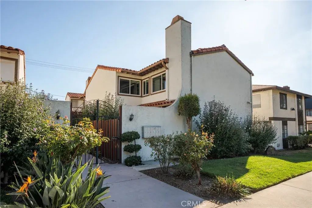 836 W Foothill A, Monrovia