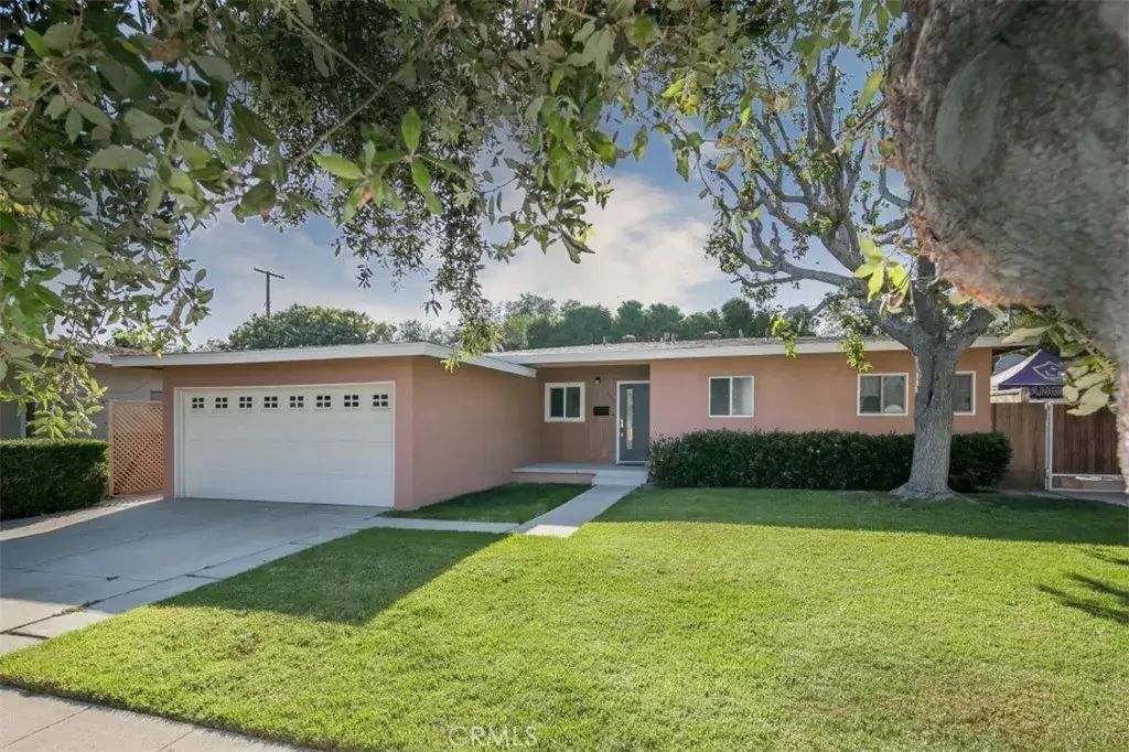2661 Marber Avenue, Long Beach