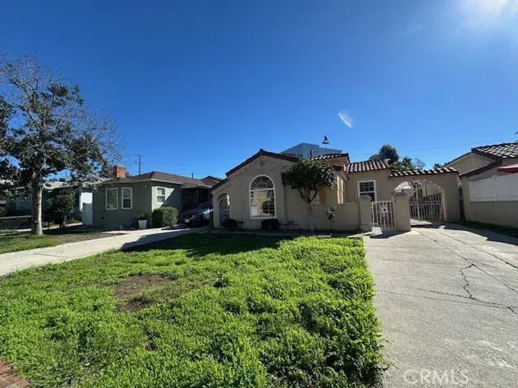 1854 Lansdowne, Los Angeles