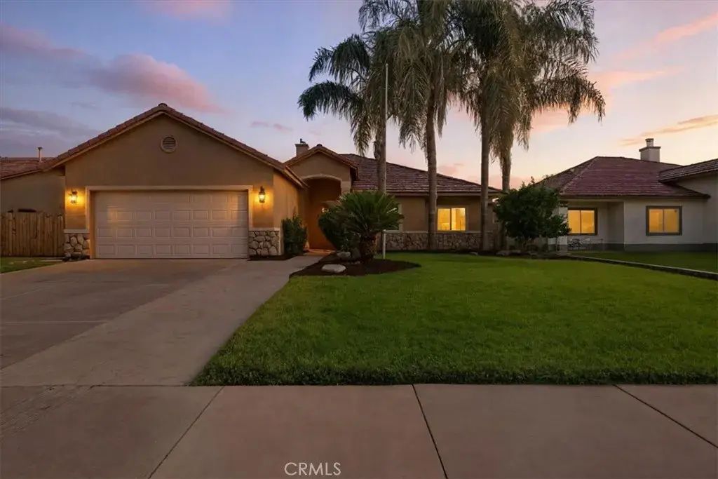 2104 Franklin Way, Hanford