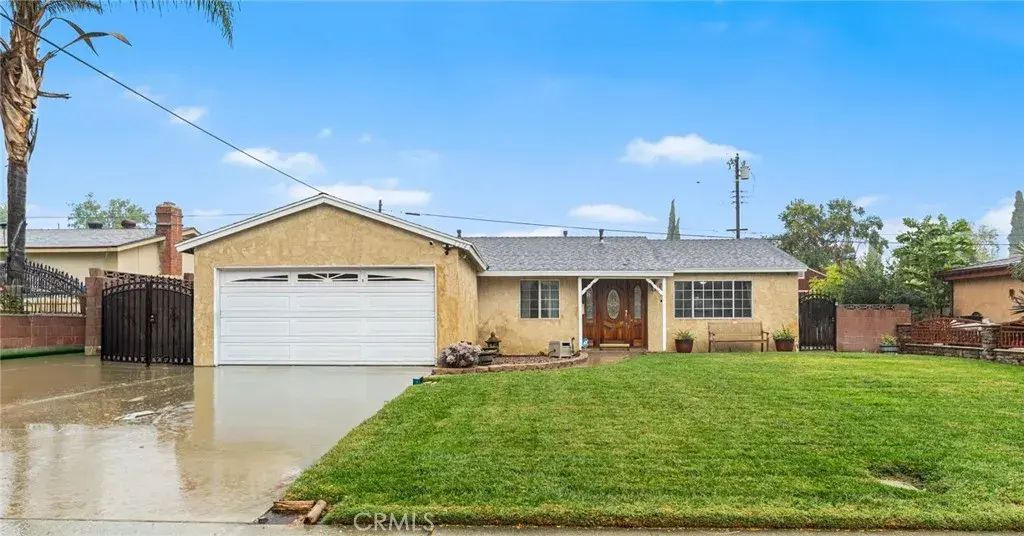 2214 Cynthia, Pomona