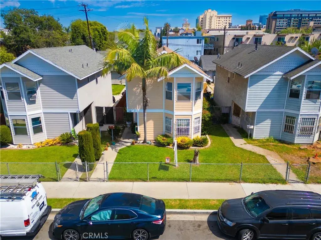 348 Daisy Avenue, Long Beach