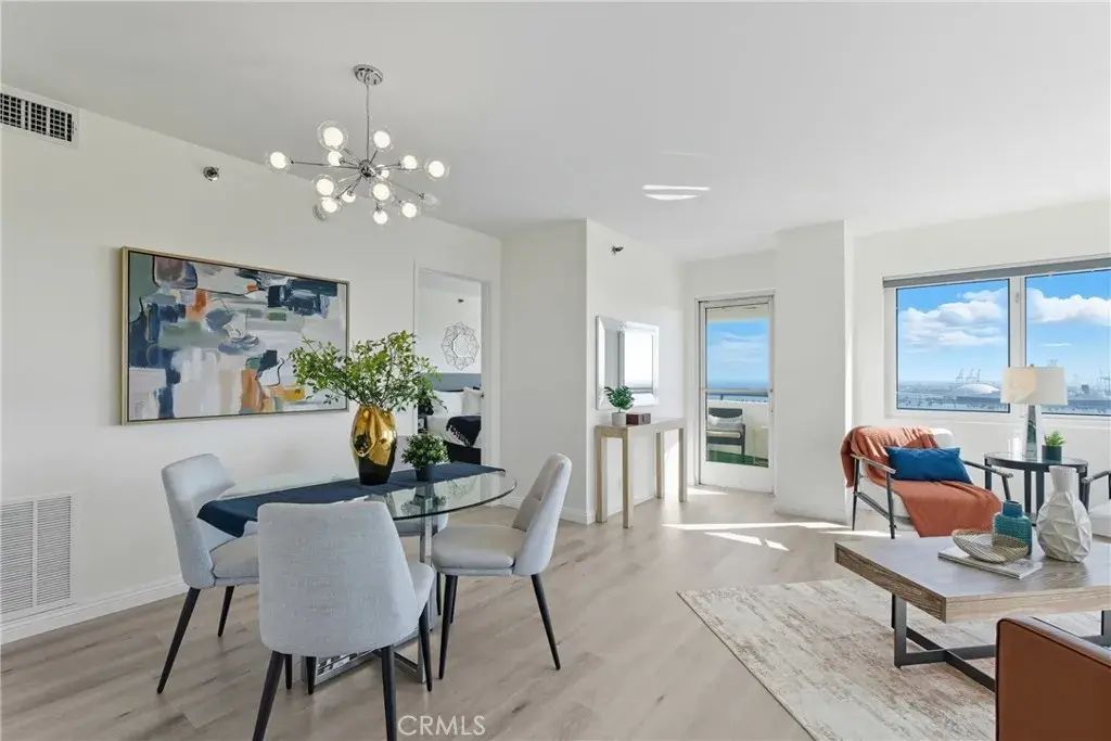 525 E Seaside 1804, Long Beach