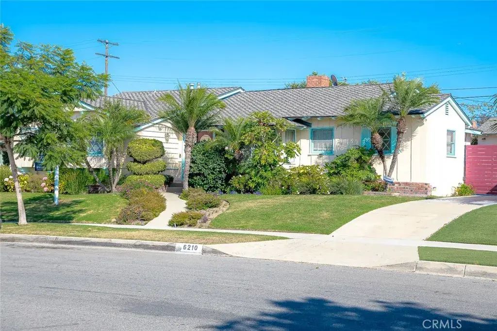 6210 S Corning, Ladera Heights