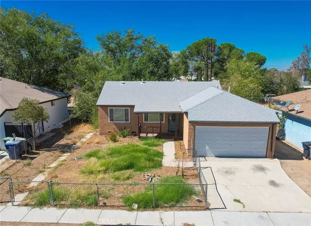 38633 Glenbush Avenue, Palmdale