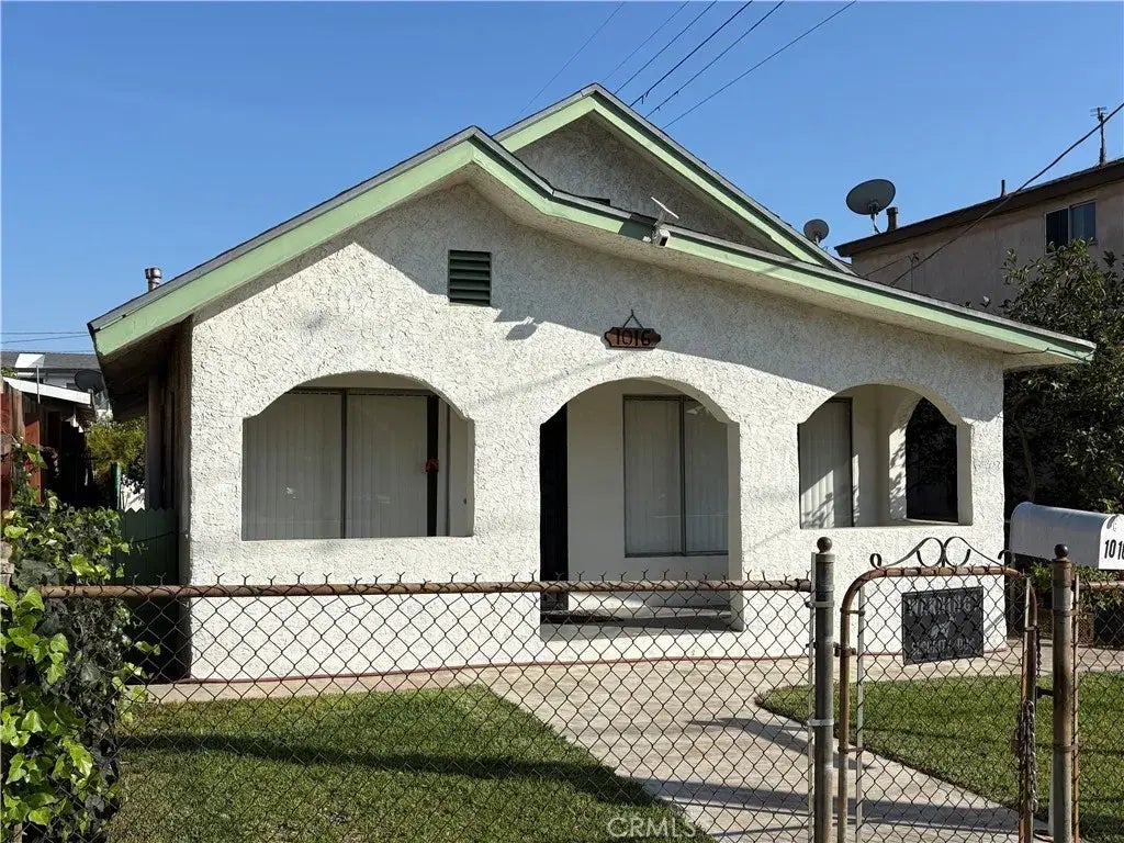 1016 Spence Street, Los Angeles