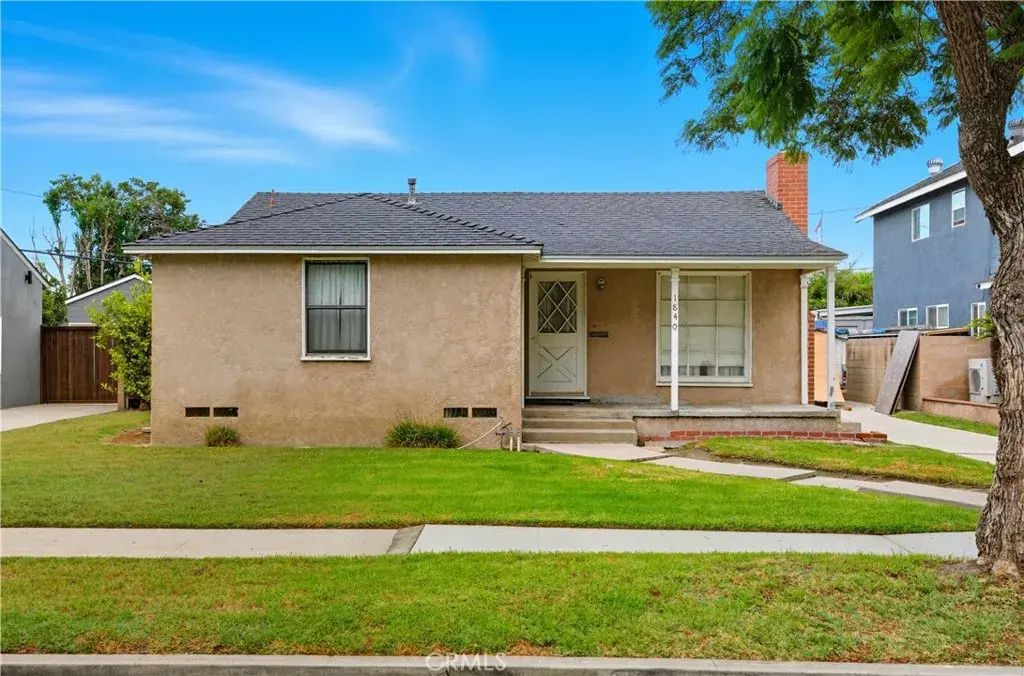 1840 Lave Avenue, Long Beach