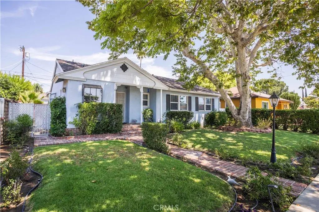 19803 Covello Street, Winnetka