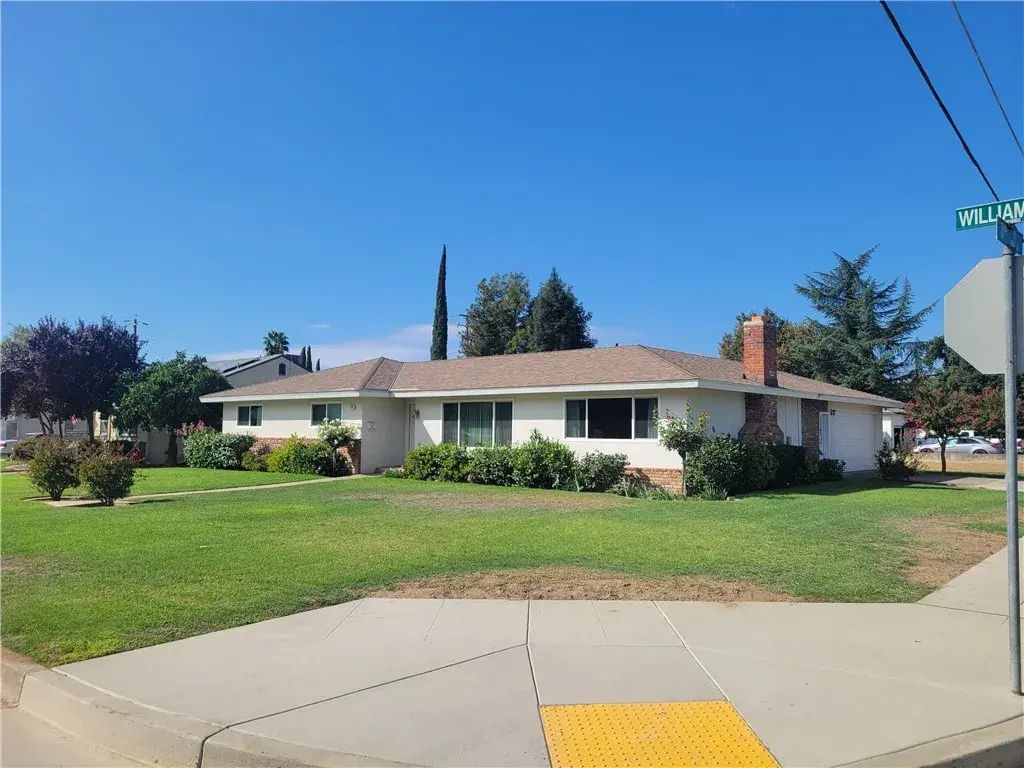 318 Williams Avenue, Madera