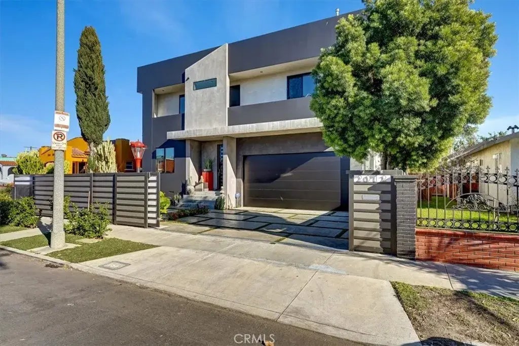 2012 S Curson, Los Angeles