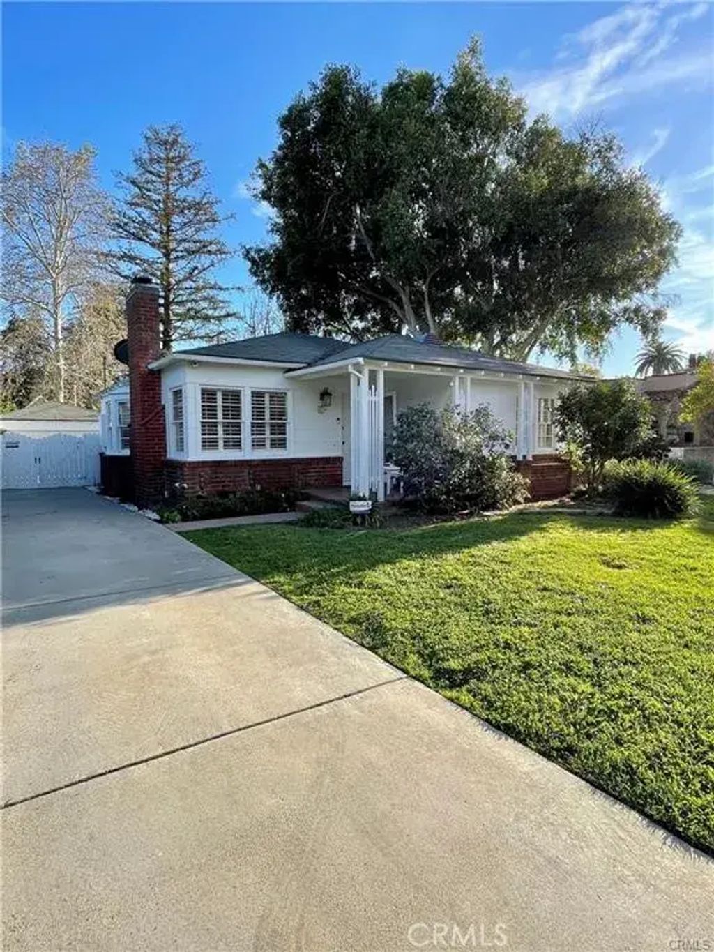 14618 Killion Street, Van Nuys