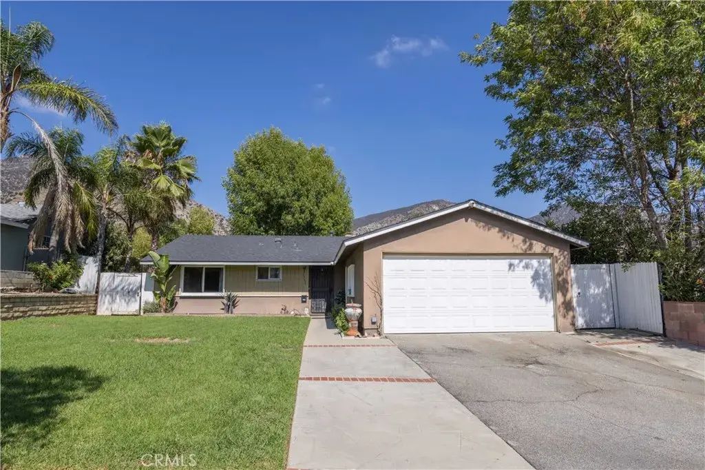 13674 Linfield, Sylmar