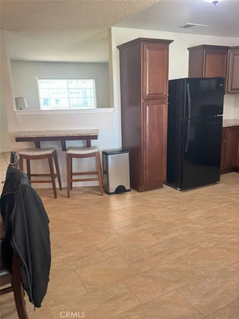 44120 Crystal, Desert Center