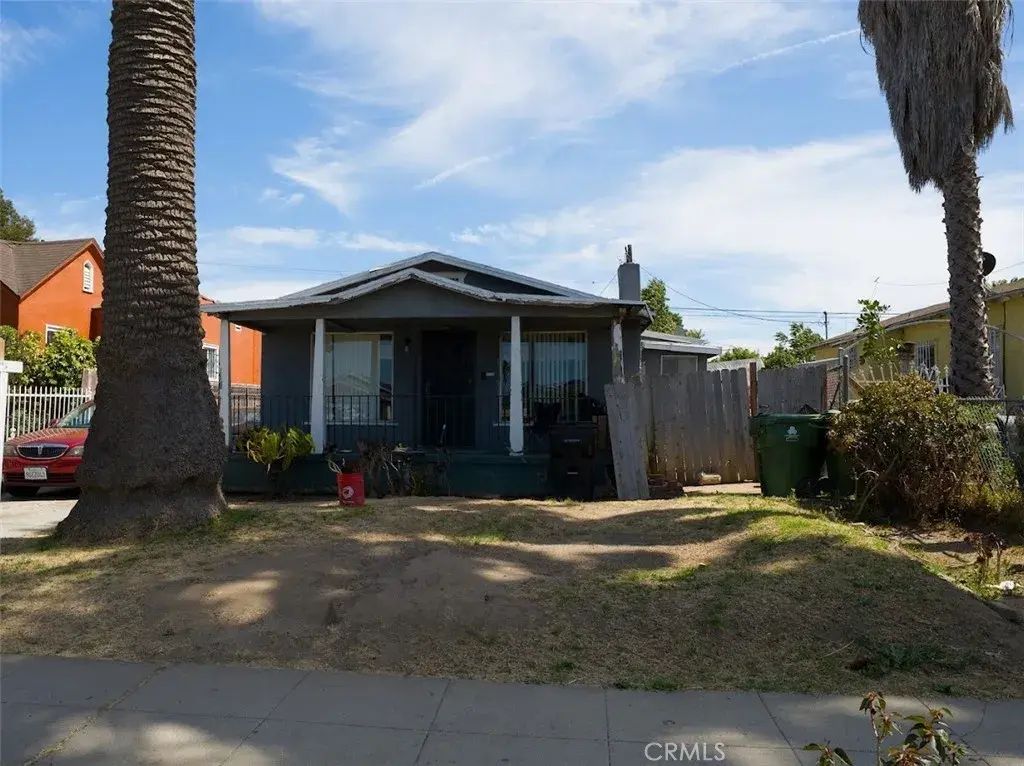 226 E 105th Street, Los Angeles