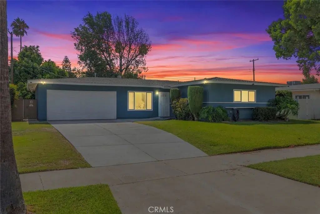 8932 Conway Drive, Riverside
