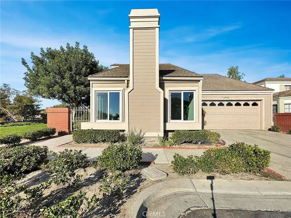 23232 El Greco, Mission Viejo
