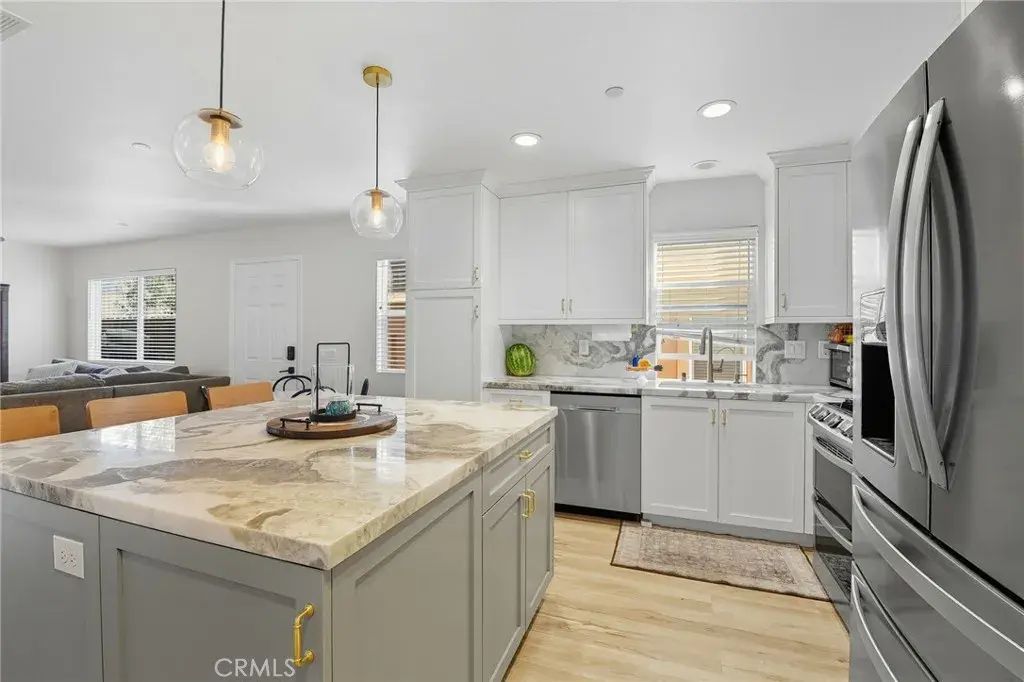 21711 Doss Place, Saugus