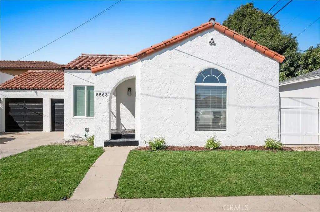 5563 Bangor, Los Angeles