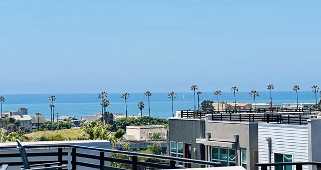 1570 Vista Del Mar Way 4, Oceanside