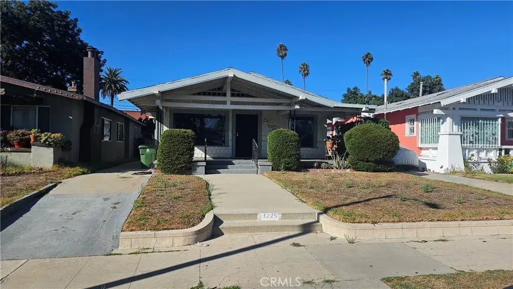 1225 W 52nd Street, Los Angeles