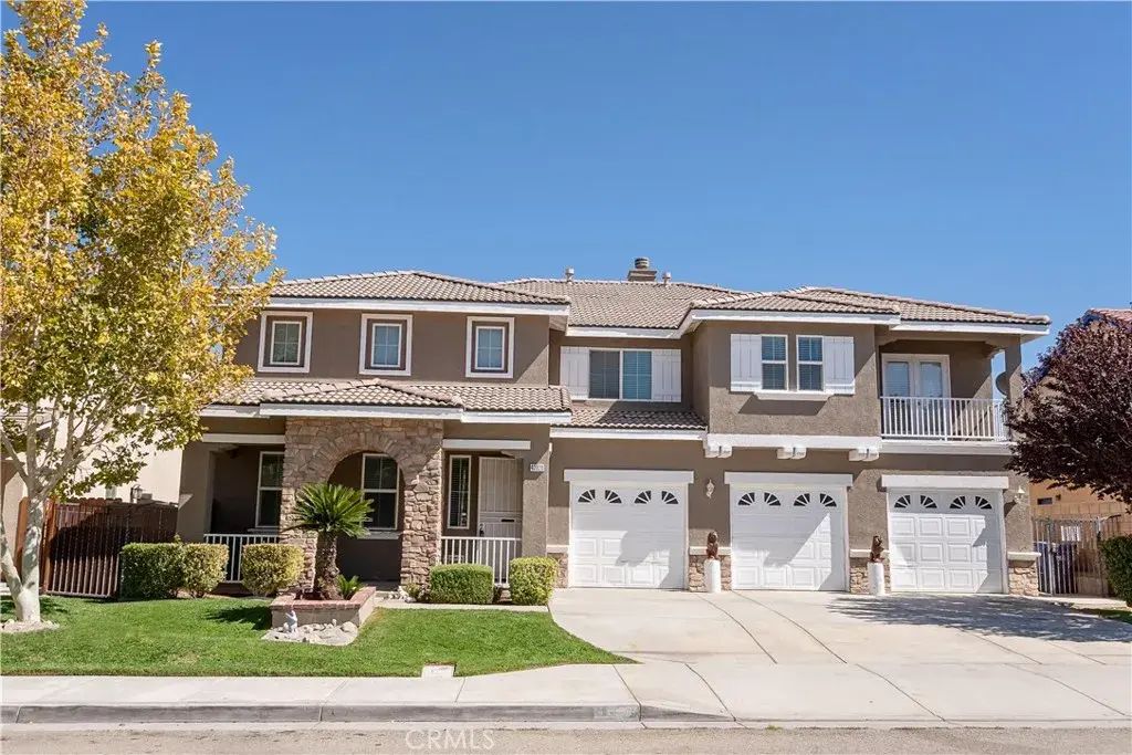 43920 33rd Street West, Lancaster