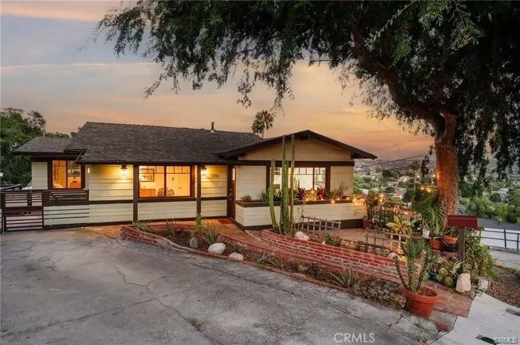 5241 Barker Drive, Los Angeles