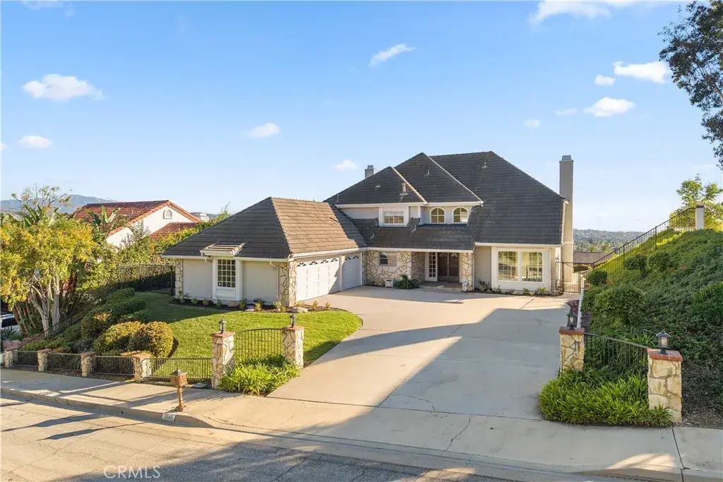 3940 E Summitridge Lane, Orange