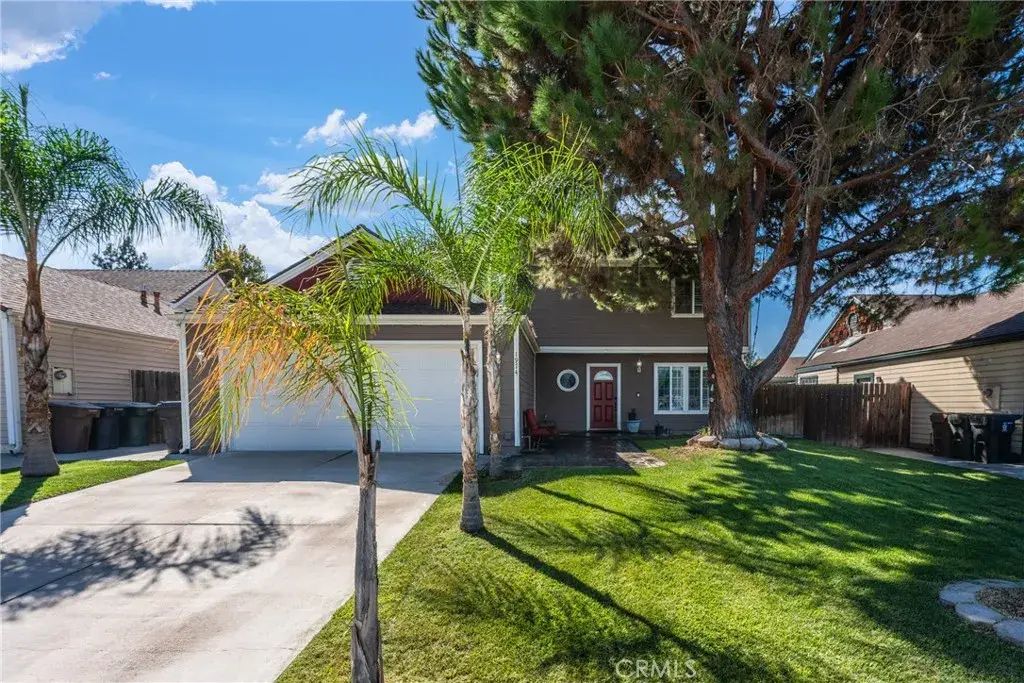 1974 Cherry Wood, Colton