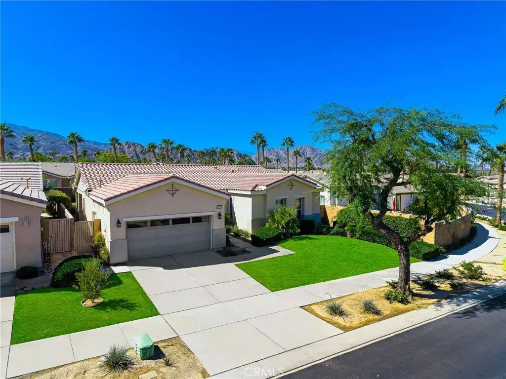 60165 Desert Rose Drive, La Quinta