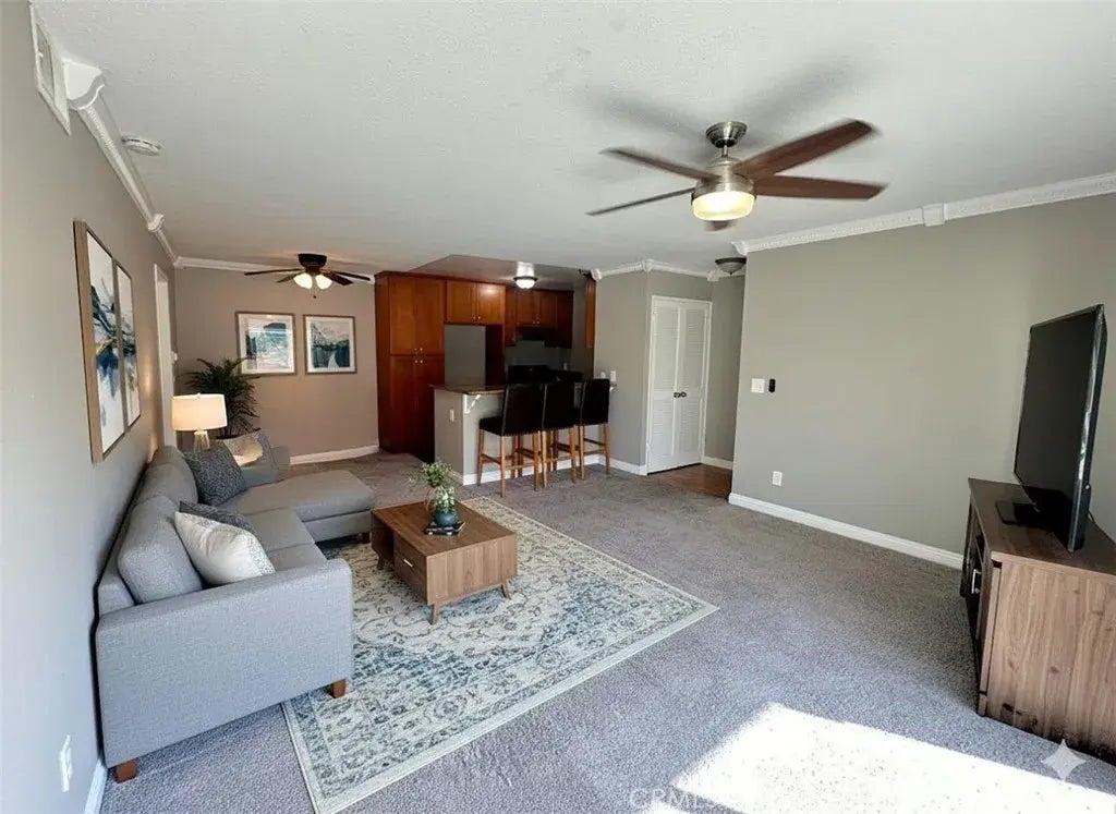 2521 W Sunflower R5, Santa Ana