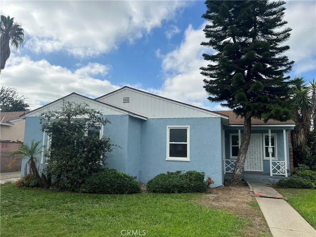 11402 Rose Hedge Drive, Whittier