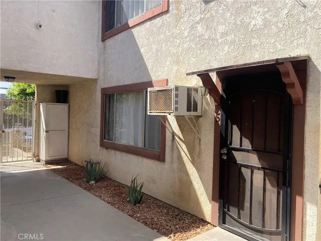 10726 Sutter Avenue 5, Pacoima