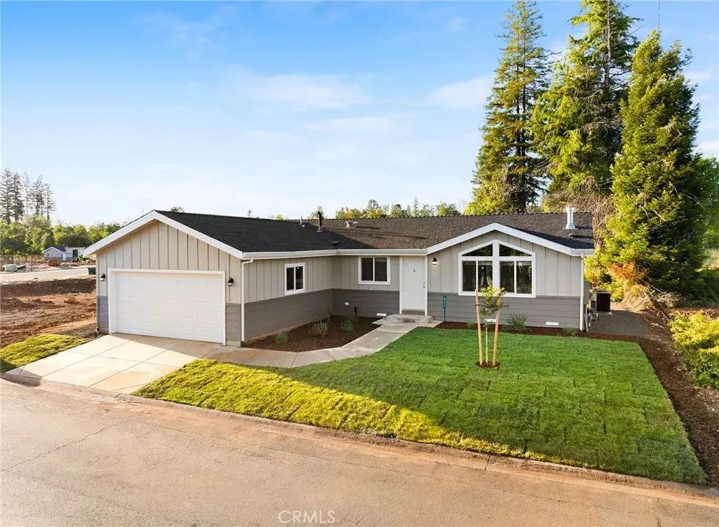 511 Montgomery Place, Paradise