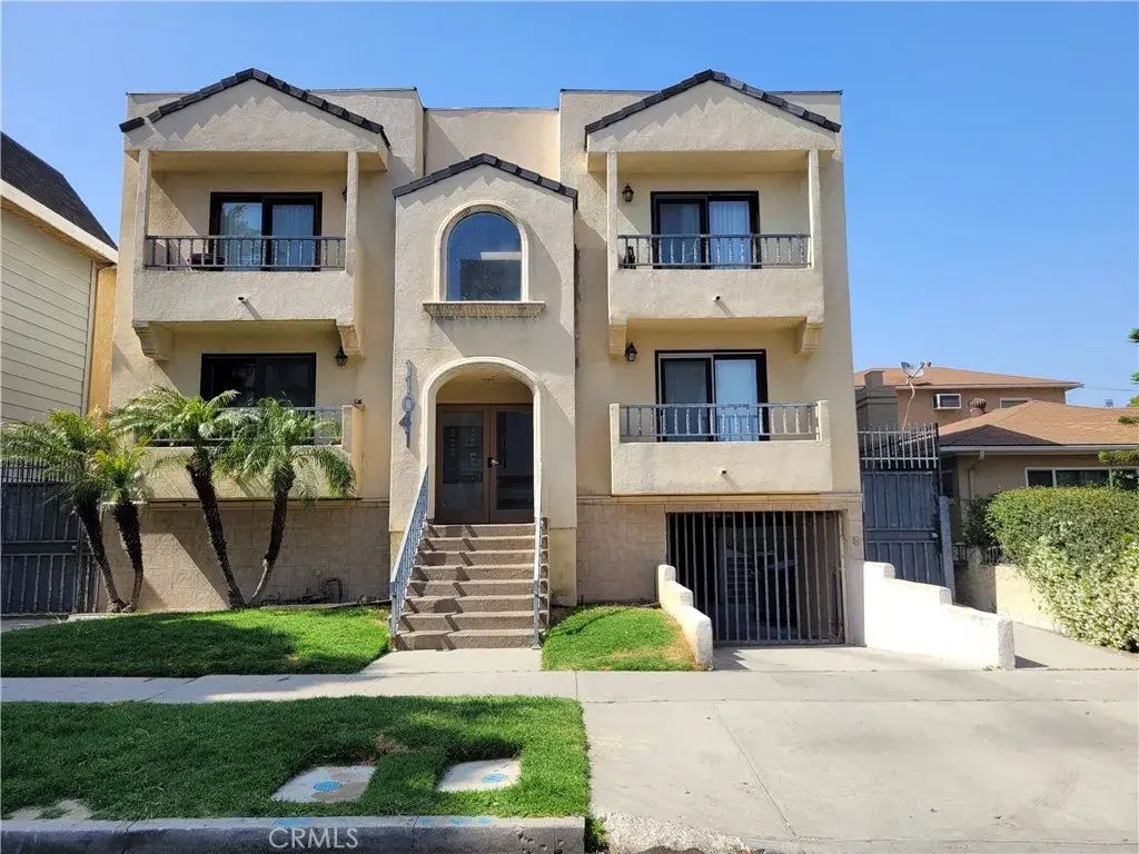 11041 La Maida Street 7, North Hollywood
