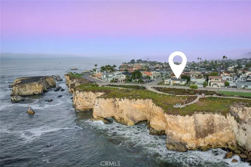 290 Cliff Avenue, Pismo Beach