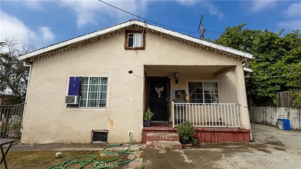 1023 Sentinel Avenue, Los Angeles