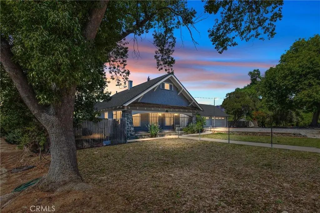 7466 Church, Highland