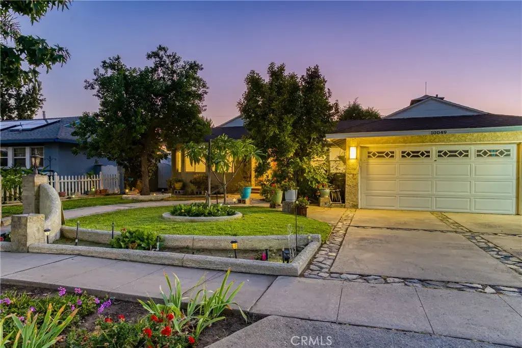 10049 Langdon, Mission Hills (san Fernando)