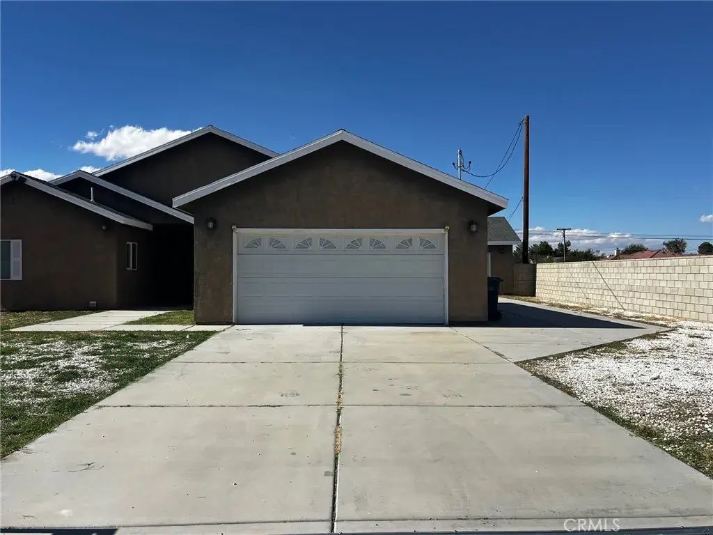 21801 Calhoun Drive, California City
