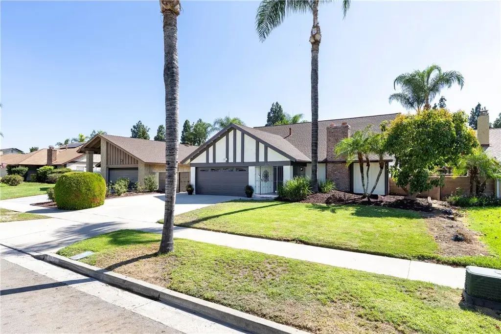8678 Turlock Drive, Riverside