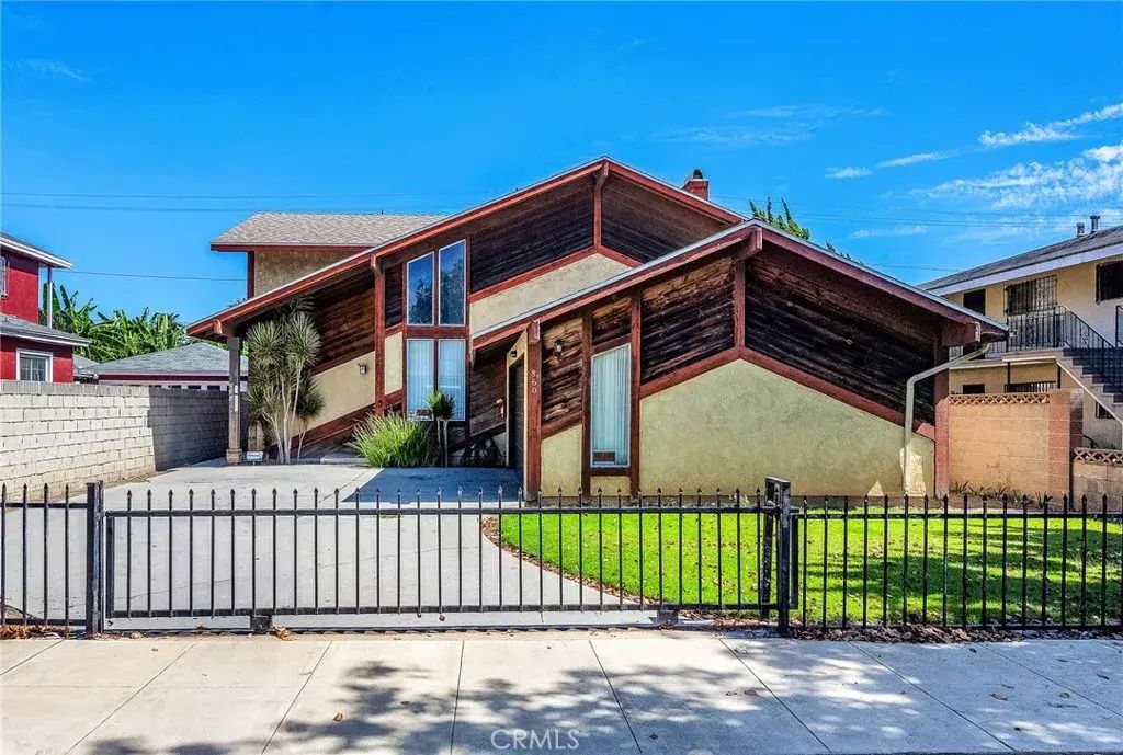 1860 San Francisco Avenue 1, Long Beach