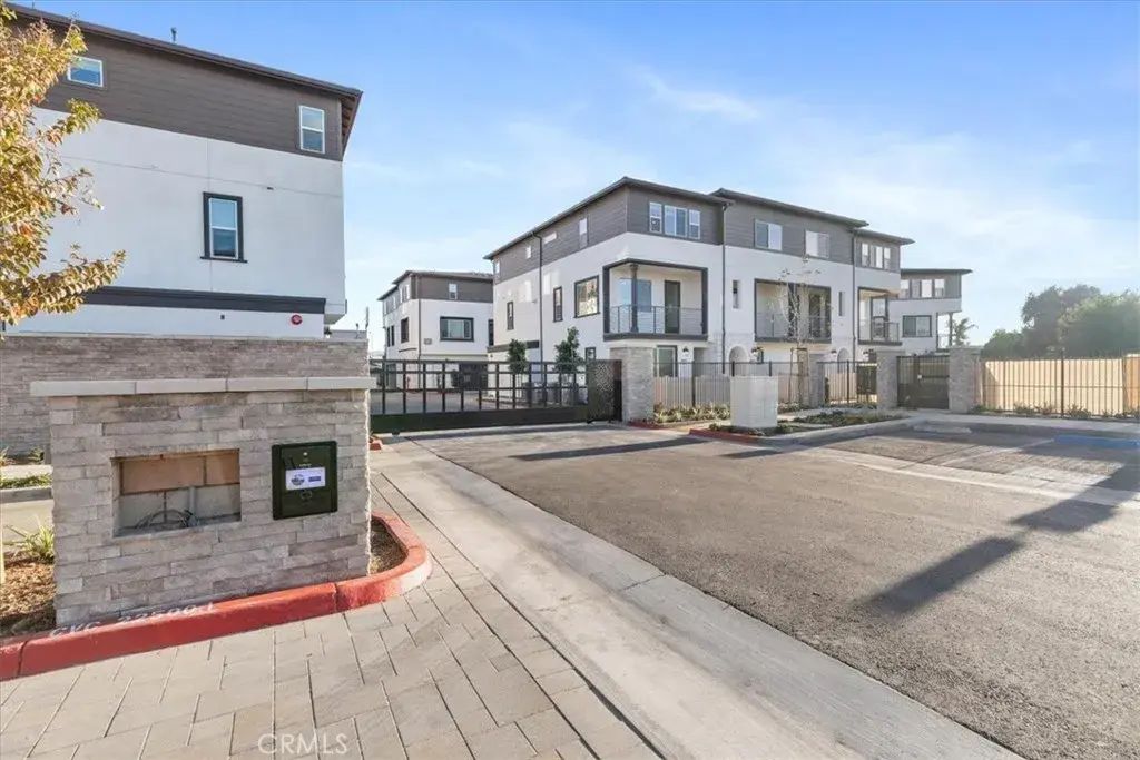3504 Van Buren Boulevard, Riverside