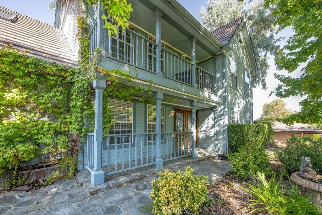 1101 Hacienda Drive, Simi Valley