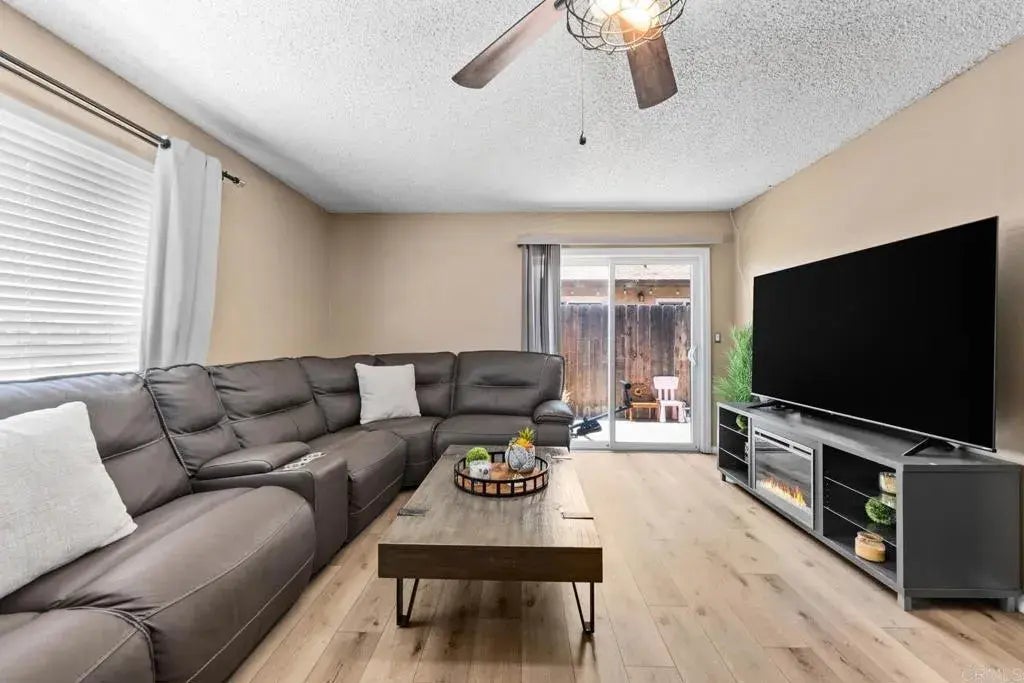 321 Sun Court, El Cajon