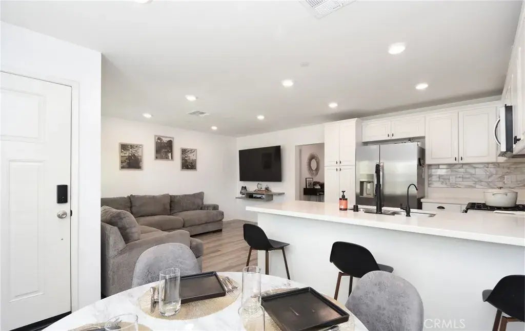 7155 Citrus Avenue 403, Fontana