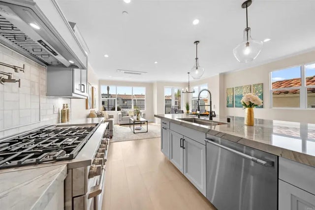 812 N Cleveland Street 3, Oceanside