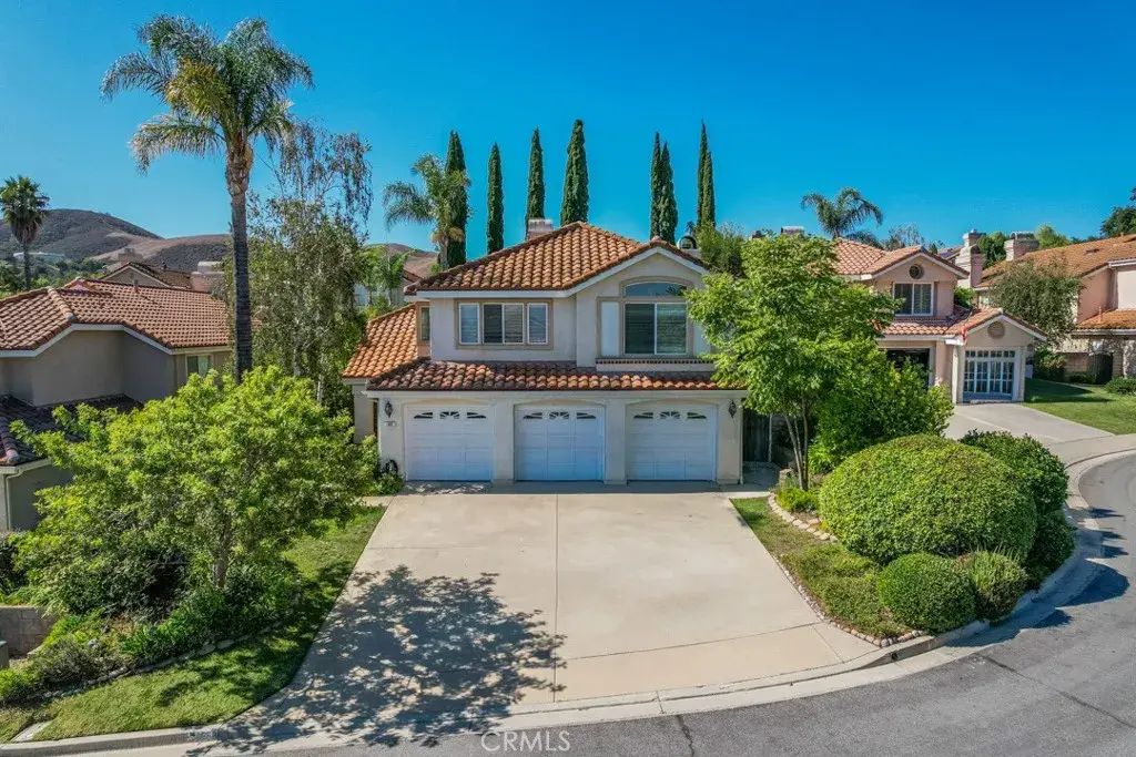 658 Elevar, Simi Valley