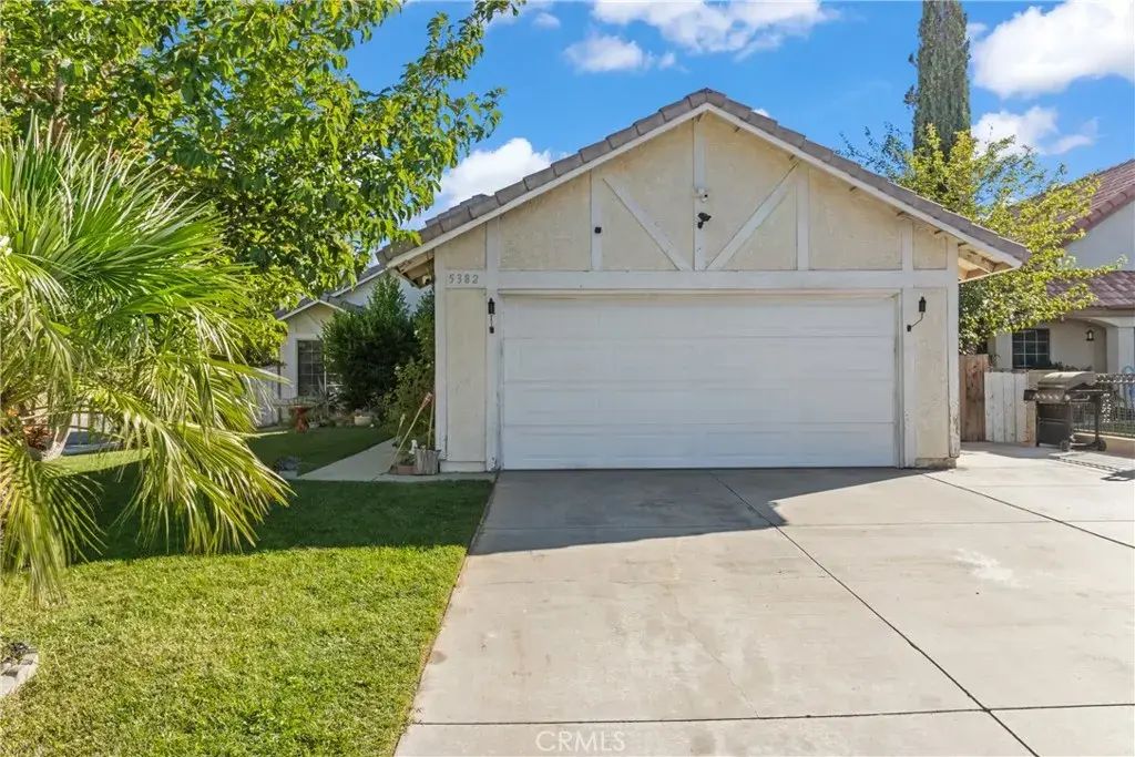5382 Sunburst, Palmdale