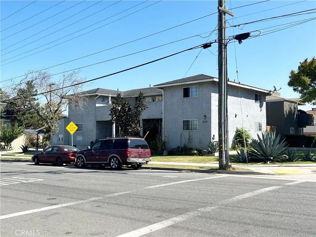255 S Sherman, Corona
