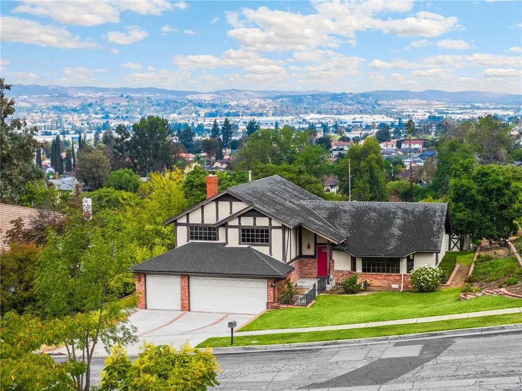 20227 Lake Canyon, Walnut